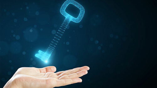 Hand-digitaler-Schluessel-195123408-FO-peshkov