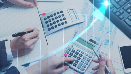 Anzugtareger-Boersenkurs-Taschenrechner-197980177-FO-BillionPhotos-com