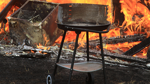 Grill-Feuer-Unfall-61168280-FO-Gerhard-Bittner