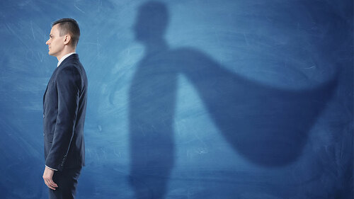 Anzugtraeger-Schatten-Umhang-141759462-FO-gearstd