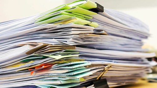 Papierstapel-169824166-FO-notwaew