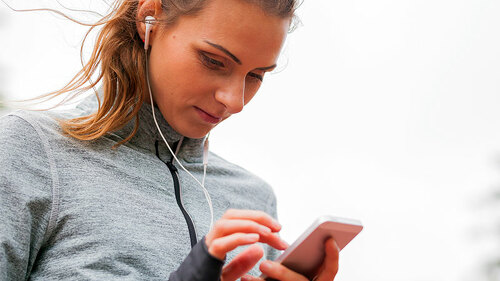 Joggerin-Smartphone-157528603-FO-leszekglasner