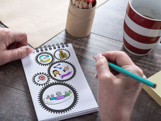 Haende-Stifte-Zahnraeder-Koepfe-152628792-FO-thodonal