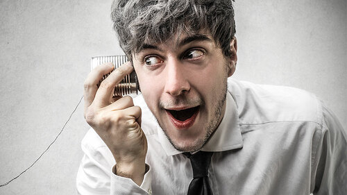 Anzugtraeger-Schnurtelefon-60365093-FO-olly