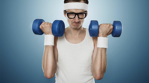 Mann-Kurzhanteln-94059491-FO-rangizzz