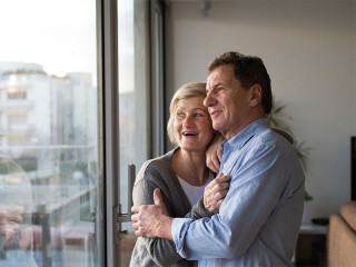 Senioren-Paar-136966540-FO-Halfpoint