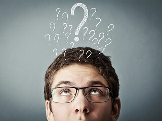 Jugendlicher-Fragezeichen-136031347-FO-igorp17