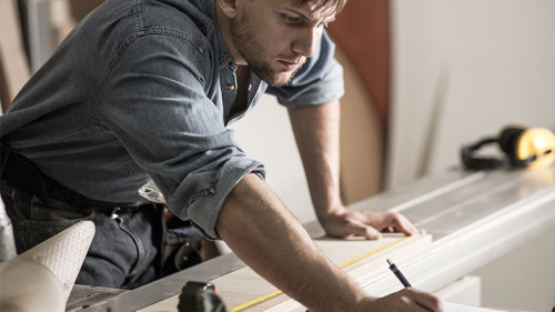 Handwerker-100813252-FO-Photographee-eu