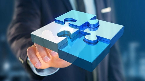 Anzugtraeger-Puzzle-180090299-FO-Production-Perig