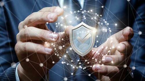 haende-schutzschild-213841496-FO-natali-mis