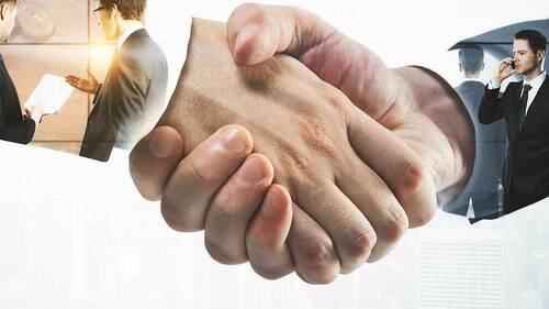 handshake-maenner-handy-dokument-214390384-FO-peshkov