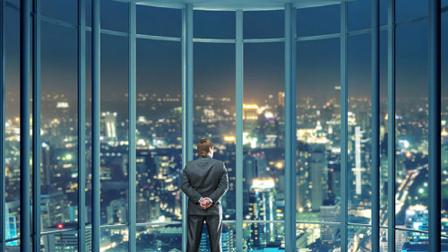 Anzugtraeger-in-Buero-72118653-FO-Nomad-Soul