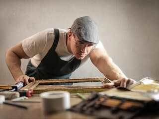 Handwerker-195604572-FO-olly