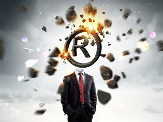 Anzugtraeger-Rights-Reserved-Kopf-explodiert-105071919-FO-Sergey-Nivens