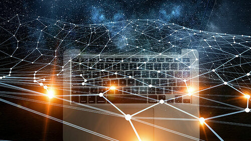 Laptop-Netzwerk-176029608-FO-Sergey-Nivens