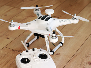 Drohne-Fernbedienung-1033642-PB-moerschy