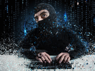 hacker-daten-170371710-FO-alphaspirit