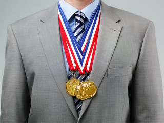 Anyugtraeger-Medaillen-66471298-FO-Brian-Jackson