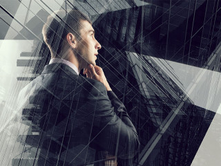 Anzugtraeger-nachdenklich-191152084-FO-Sergey-Nivens