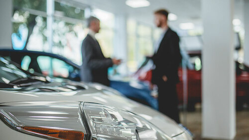 Anzugtraeger-Autohaus-181507986-FO-Svyatoslav-Lypynskyy