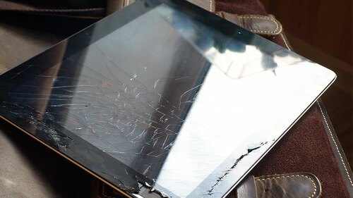 Tablet-kaputt-202670972-FO-burdun