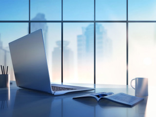 Buero-Sonnenaufgang-84935574-FO-psdesign1