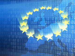 Europa-Binaer-Code-190575066-FO-BillionPhotos-com