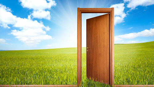 Tuer-Wiese-32350055-FO-alphaspirit