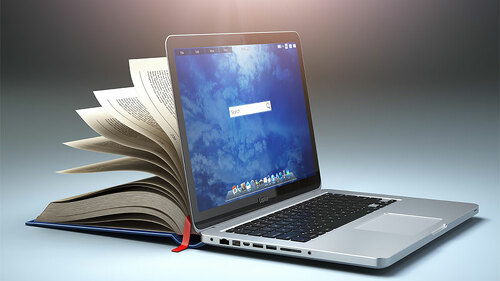 Laptop-Buch-194705317-FO-Maksym-Yemelyanov