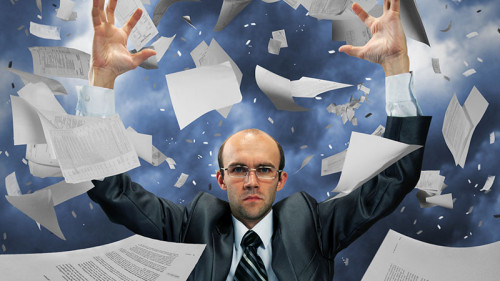 Anzugtraeger-wirft-Blaetter-34742179-FO-Nomad-Soul