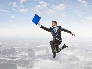 Anzugtraeger-Mappe-144144532-FO-Sergey-Nivens