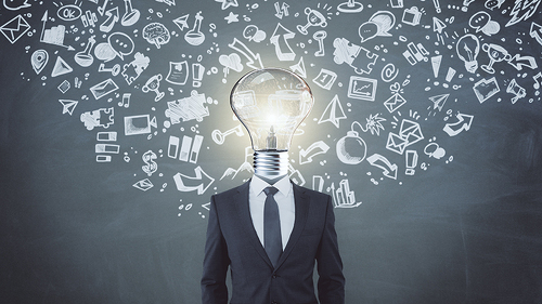 Anzugtraeger-Gluehbirne-195126238-FO-peshkov