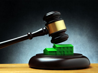 Richterhammer-Gebauede-104876269-FO-Comugnero-Silvana