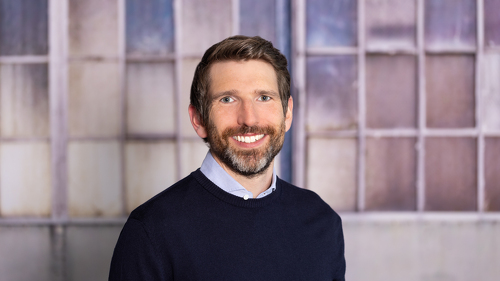 Dr. Johannes Dick wird zum 1. November 2025 neuer Vorstand People Experience bei AXA Deutschland.