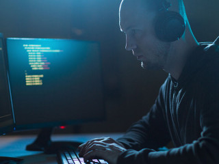 Cybergefahren: Die Risikoeinschätzung vieler Mittelständler bleibt widersprüchlich.