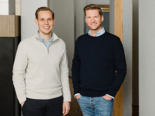 Gerrit Knichwitz (links) übergibt die Führung von Perseus an Sören Brokamp.