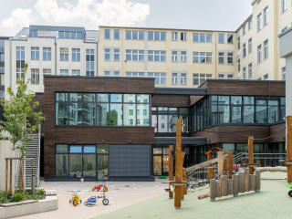 Nominiert für den „Real Estate Social Impact Investing Award 2025“: Die Kita 'Tiefsee' in Bonn.