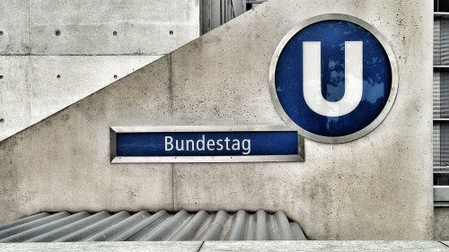 Der Petitionsausschuss des Deutschen Bundestages hat zur von der Aeiforia GmbH initiierten Petition zur Reform des Sonderausgabenabzugs bei der Riester-Förderung eine Beschlussempfehlung abgegeben.