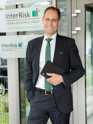 Dr. Florian Sallmann, Vorstandsvorsitzender der InterRisk Versicherungs-AG