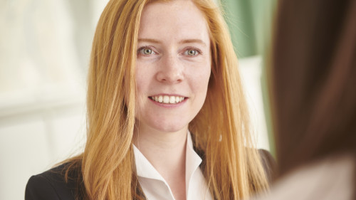 Franziska Geusen, Geschäftsführerin der Hans John Versicherungsmakler GmbH und Vorständin des AfW Bundesverbands Finanzdienstleistung