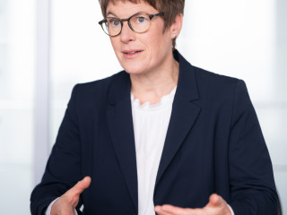 Prof. Dr. Veronika Grimm