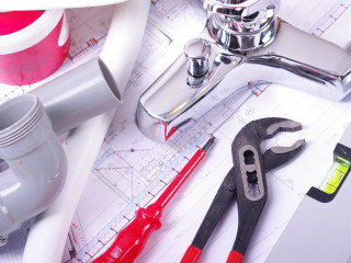 Der Sanierungsbedarf ist hoch – aber ungleich verteilt. Ostdeutschland profitiert von Altinvestitionen, Westdeutschland steht vor einer doppelten Herausforderung: energetisch, aber auch sozial.