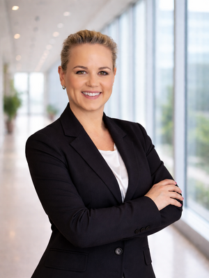 Silke Wenzel, Vertriebsdirektorin und Leiterin des Agenturvertriebs für Bayern und die Pfalz bei der Versicherungskammer