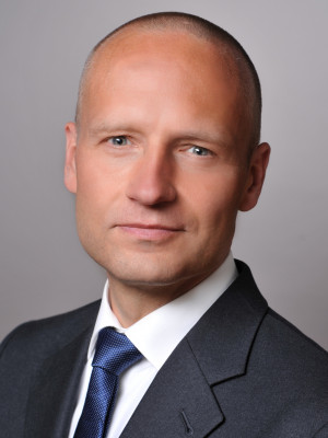 „Der Zinsanstieg ist auffällig. Bereits heute können wir erkennen, dass die Solvency-II-Bedeckungsquote eines markttypischen Lebensversicherers in der kommenden Berichtssaison deutlich ansteigen wird“, so Aleksander Rejman, Director bei der WTW Versicherungsberatung.