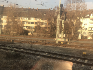 Blick auf das Gleisbett bei Hildesheim.