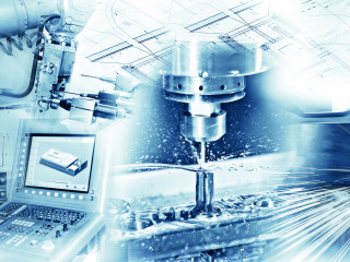 Automatisierte CNC-Fertigung mit Industrierobotern und digitaler Steuerung – Symbolbild für Industrie 4.0, Präzisionsproduktion und industrielle Digitalisierung.