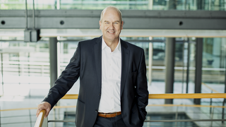 Klaus-Jürgen Heitmann, Vorstandssprecher der HUK-COBURG Versicherungsgruppe