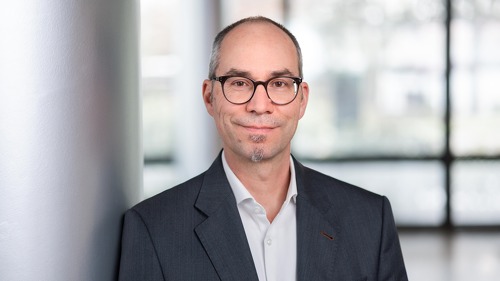 Dr. Jürgen Bierbaum, Vorstand der Alte Leipziger Lebensversicherung