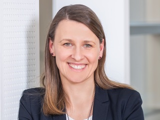Vertriebsvorständin Stefanie van Holt
