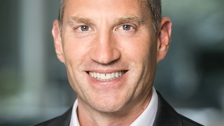 Maximilian Beck scheidet zum 30. Juni 2026 als Vorstandsvorsitzender der IDEAL Versicherungsgruppe aus. Die Nachfolge soll nun geregelt werden.